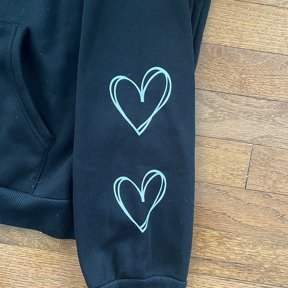 Spiderweb Heart Jacket - Picture 2 of 3